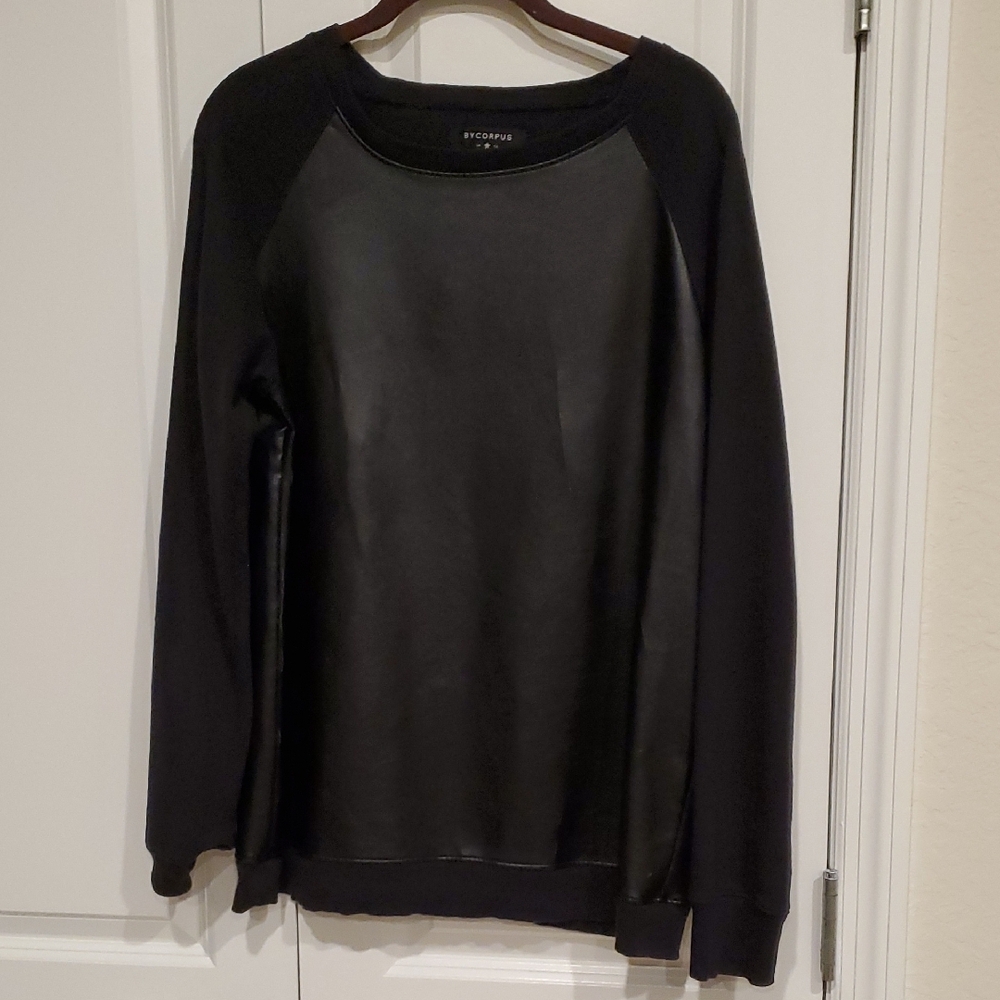 Black Sweatshirt BYCORPUS